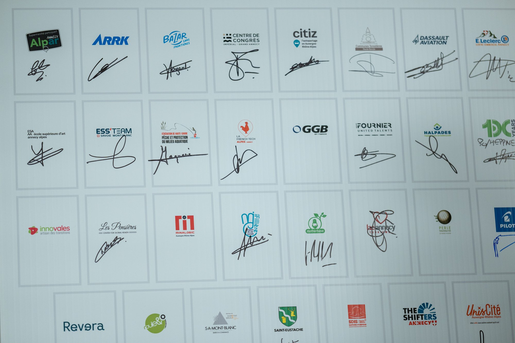 Signature motherbase
